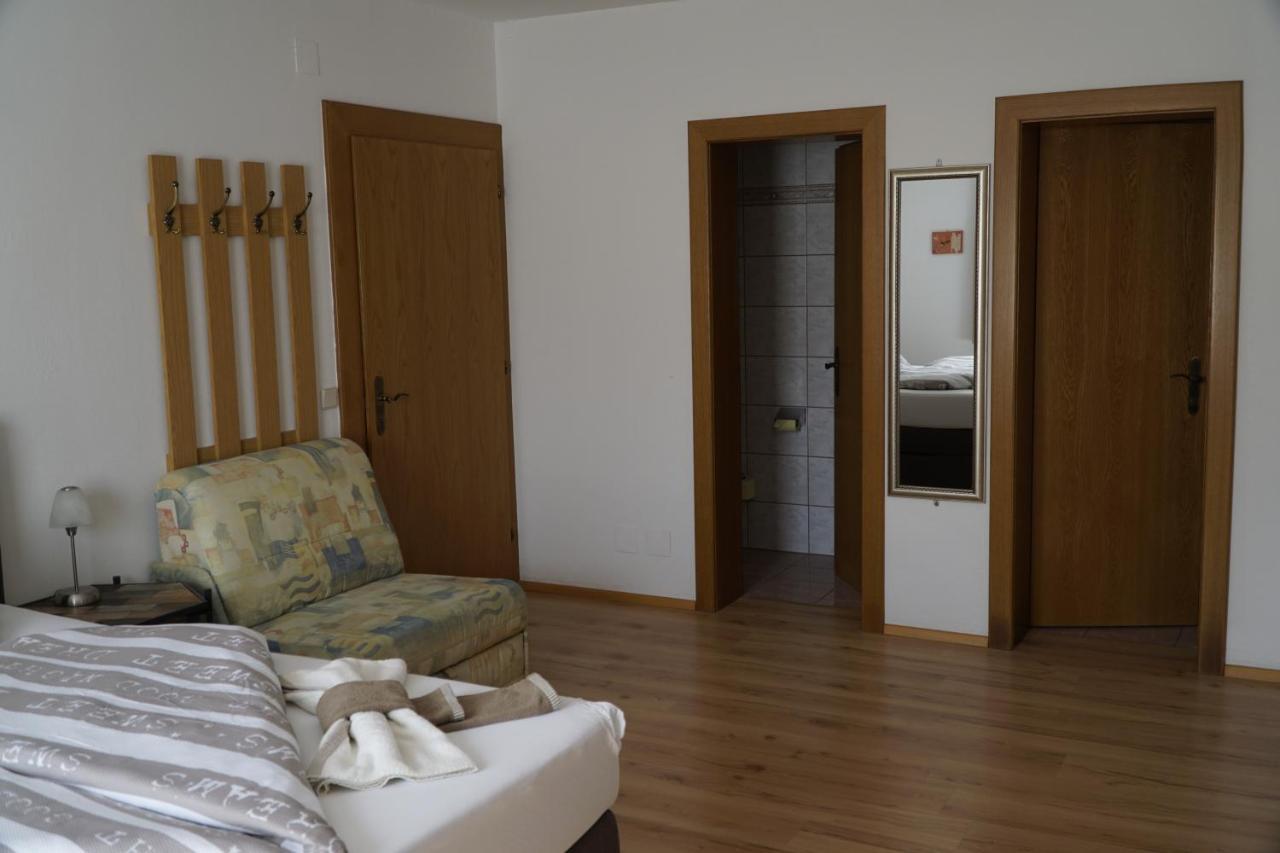 Pension-Ferienwohnung Rotar فاك ام سي المظهر الخارجي الصورة